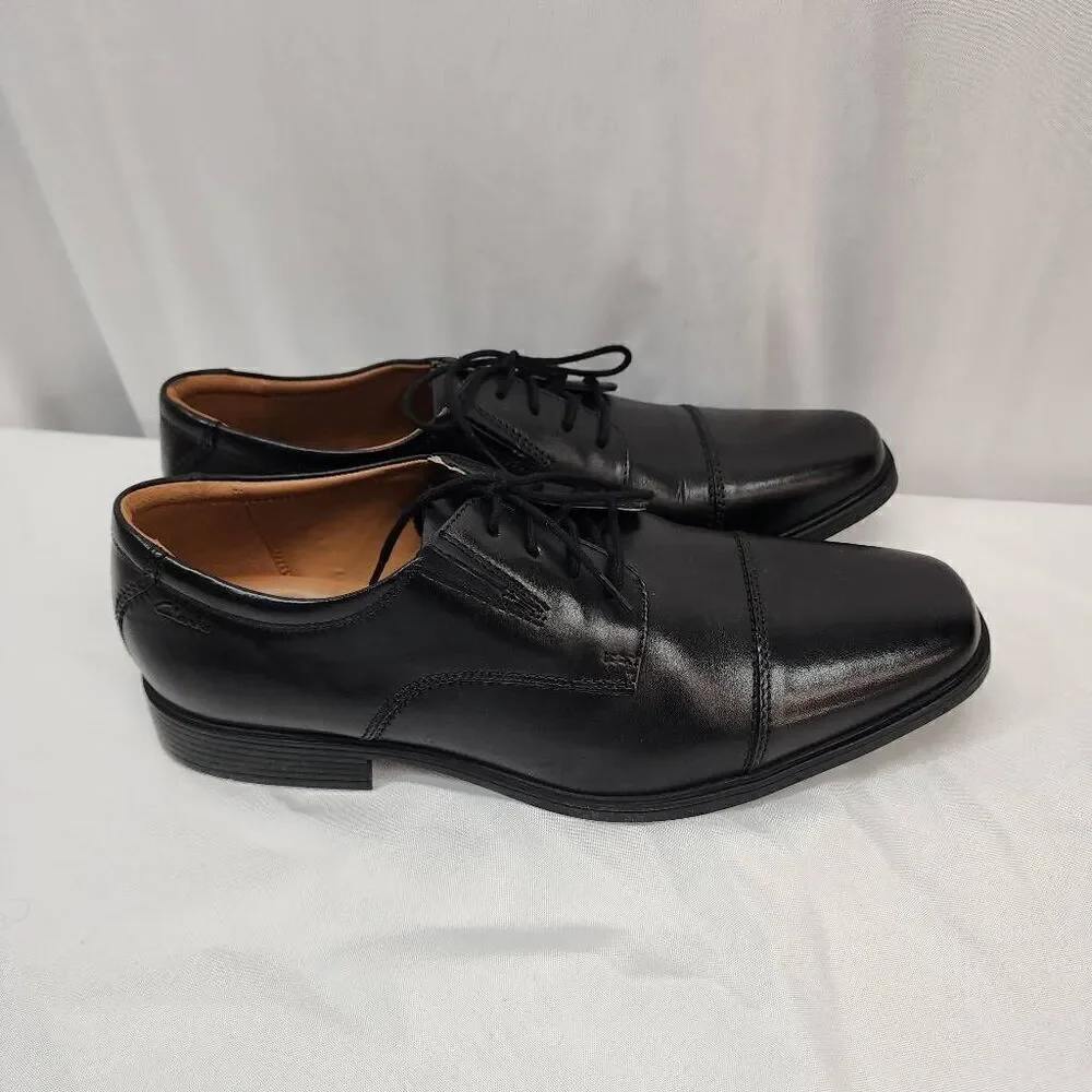 Clarks® Tilden Mens Size 10.5 W Leather Cap-Toe Dress Shoes Black